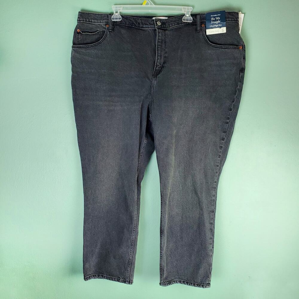 Abercrombie & Fitch Black The 90s Straight Ultra High Rise Jeans Size 24S